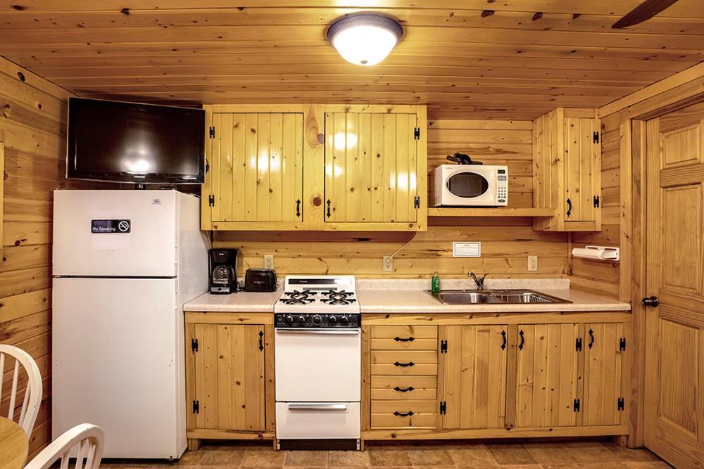 Big River Escape Riverside Cabins Buffalo City Екстер'єр фото