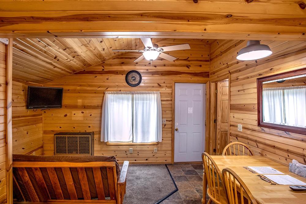 Big River Escape Riverside Cabins Buffalo City Екстер'єр фото