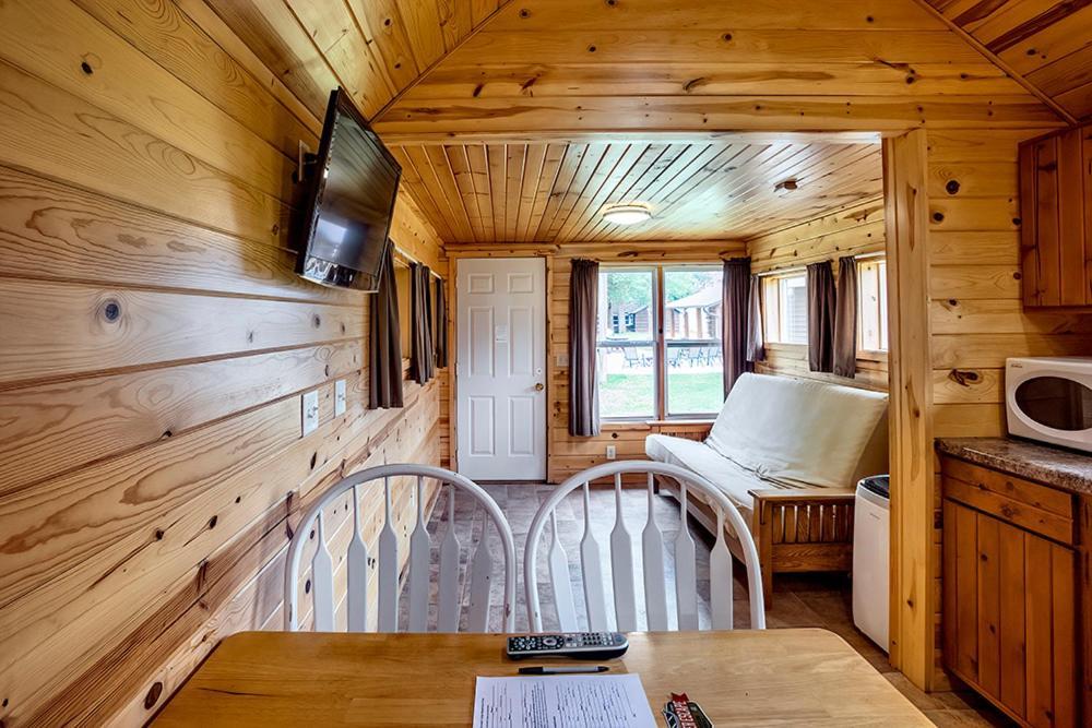 Big River Escape Riverside Cabins Buffalo City Екстер'єр фото