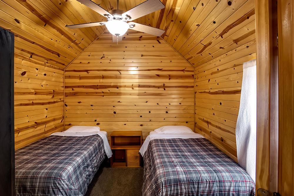 Big River Escape Riverside Cabins Buffalo City Екстер'єр фото