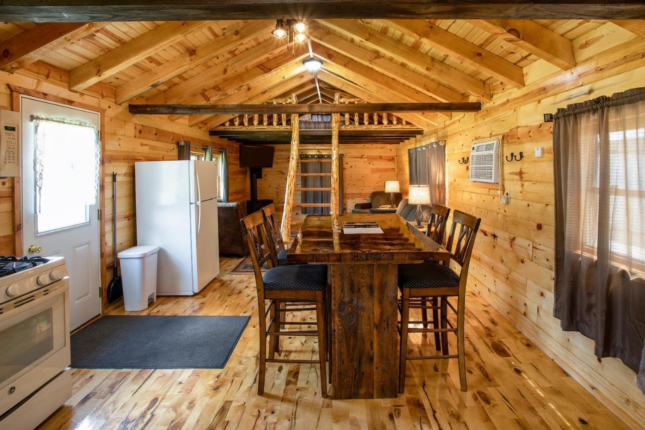 Big River Escape Riverside Cabins Buffalo City Екстер'єр фото
